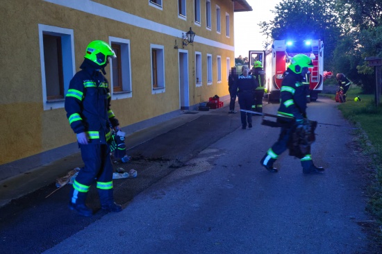 Brand einer Selche auf einem Bauernhof in Vorchdorf sorgt f�r Einsatz dreier Feuerwehren