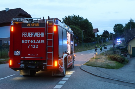 Edt bei Lambach: Alarmierung der Feuerwehr zu umgestrztem Baum endete in lspureinsatz