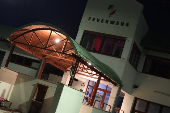 Einsatzkr�fte der Feuerwehr zu Personensuche nach Gmunden alarmiert