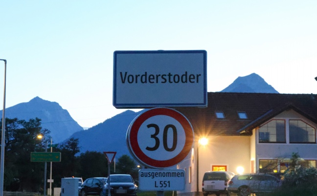 Rauchentwicklung an Melkmaschine l�ste Einsatz zweier Feuerwehren in Vorderstoder aus