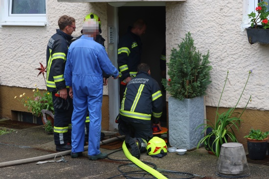 �berfluteter Keller eines Mehrparteienwohnhauses nach Gewitter mit Starkregen in Steinhaus