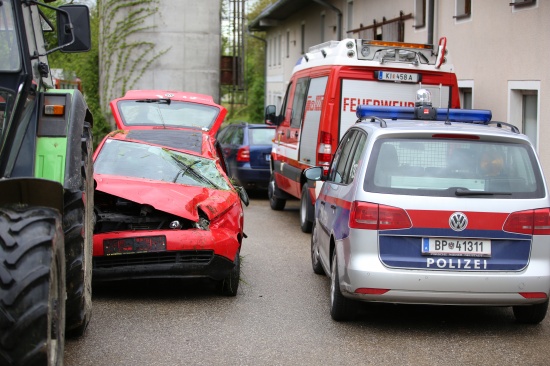 Fahrzeugberschlag auf der Pyhrnpass Strae in Ried im Traunkreis endet relativ glimpflich