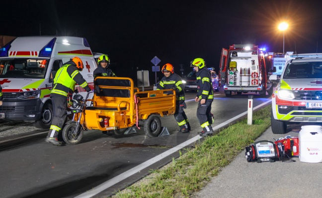 Schwerer Tuk-Tuk-Unfall auf der Innviertler Stra�e bei Neumarkt im Hausruckkreis