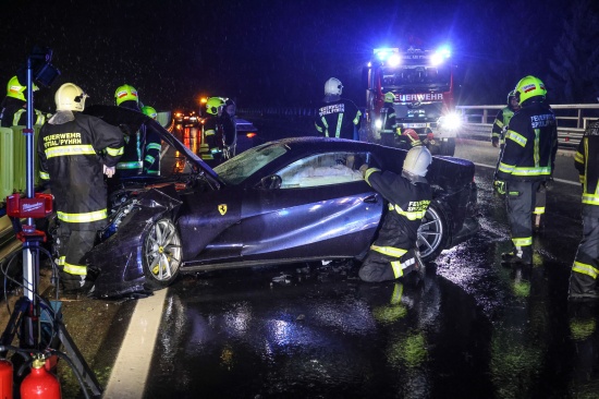 Sportwagen involviert: Schwerer Crash auf Pyhrnautobahn bei Spital am Pyhrn