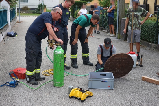 Lambach: Heiz�l bei Demontagearbeiten eines alten �ltanks in Kanalisation gelangt