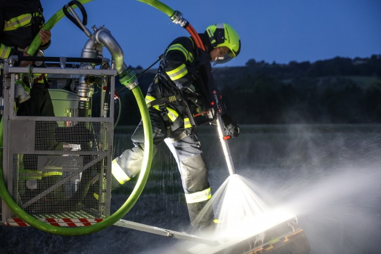 Regionale Fachmesse: Feuerwehr pr�sentiert eigenen F�hrungskr�ften St�tzpunkte und Spezialausr�stung