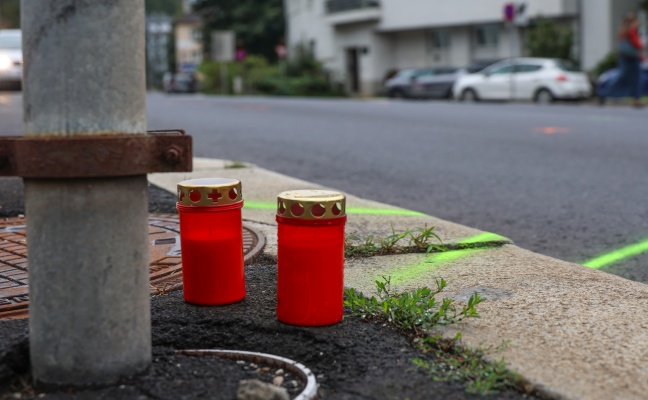 T�dlicher Verkehrsunfall: Mopedlenker (54) erlag nach Crash mit PKW im Klinikum seinen Verletzungen