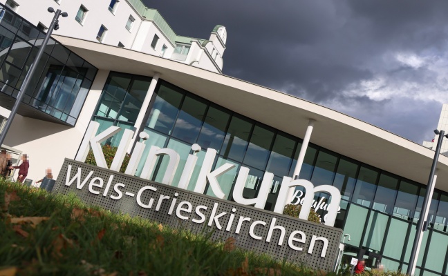 Bergsteigerin (63) erlag nach Absturz am Traunstein im Klinikum ihren schweren Verletzungen