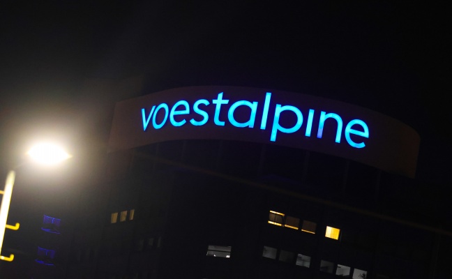 T�dlicher Arbeitsunfall: Arbeiter (49) auf Baustelle in Linz unter Betonelement eingeklemmt