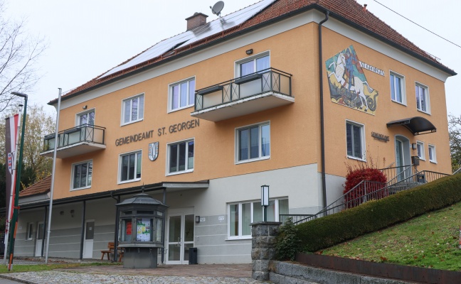 Gerald Nu�bichler (�VP) zum neuen B�rgermeister von St. Georgen bei Grieskirchen gew�hlt