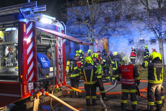 Drei Feuerwehren bei K�chenbrand in Schl��lberg im Einsatz
