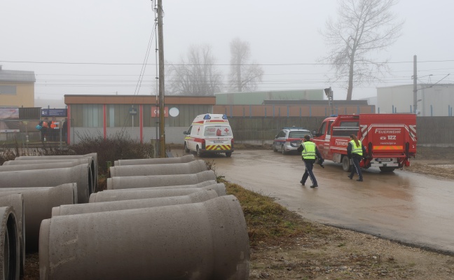 T�dliches Ereignis: Person im Bahnhofsbereich in Leonding von G�terzug erfasst und t�dlich verletzt