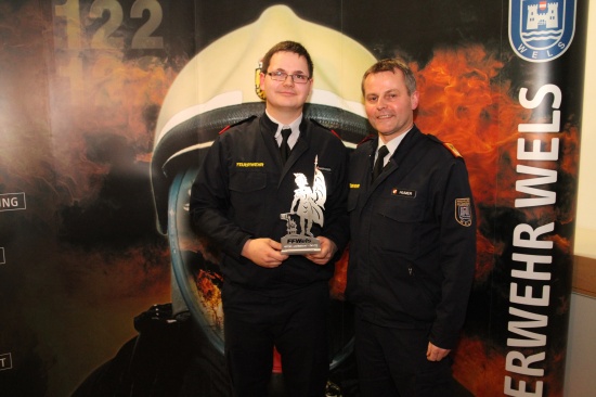 Feuerwehrmann des Jahres bei Vollversammlung ausgezeichnet