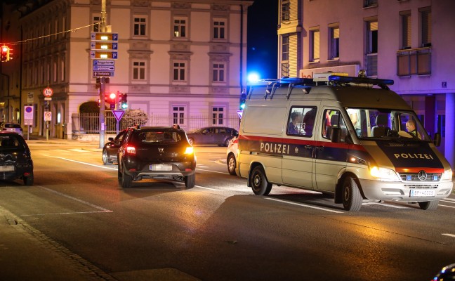 Verkehrsunfall am spten Abend in der Welser Innenstadt