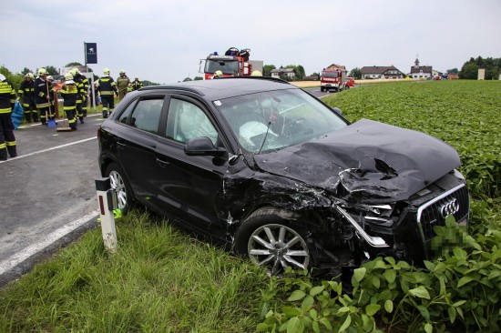 Acht teilweise Schwerverletzte bei Verkehrsunfall auf der Voralpenstraße in Kremsmünster