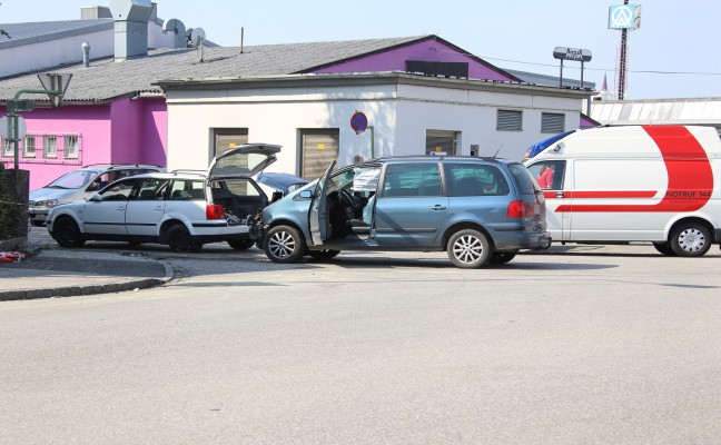 Wieder Kreuzungscrash mit Verletzten an gleicher Unfallstelle