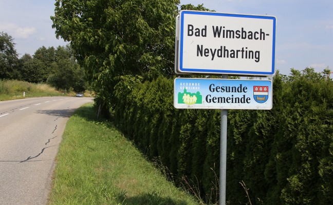 Mopedlenker bei Verkehrsunfall in Bad Wimbach-Neyharting erheblich verletzt