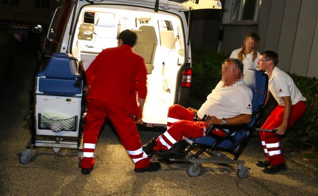 Patient attackiert Rettungssanitter bei Einsatz in Wels-Pernau