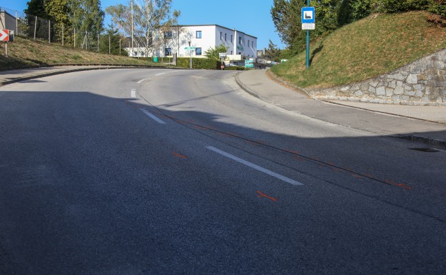 Feuerwehr bei Verkehrsunfall in Stadl-Paura im Einsatz