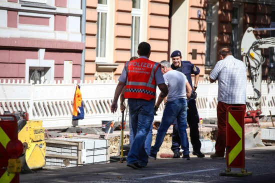 Einsatz des Entminungsdienstes auf Baustelle in der Welser Innenstadt