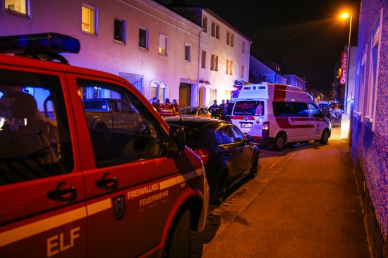 Flackernde Kerze sorgte für Feuerwehreinsatz in Wels