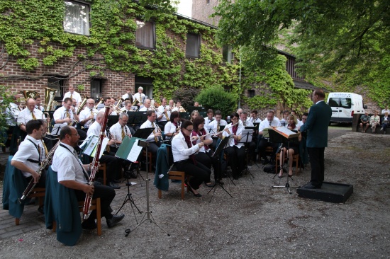 Stadtmusik Wels lud zum Stadtteilkonzert in die Pernau