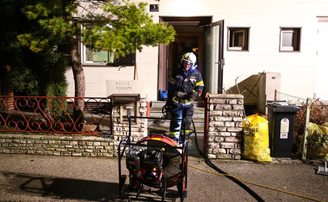 Adventkranz fhrte zu einem Brand in einem Wohnhaus in Traun