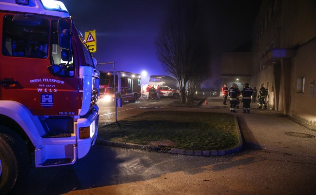 Brand im Keller eines Schulgebudes in der Welser Innenstadt