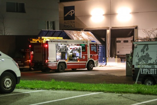 Angebranntes Kochgut löst Feuerwehreinsatz in Wels-Lichtenegg aus