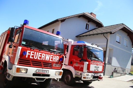 Kaminbrand mit größerer Rauchentwicklung sorgt für Feuerwehreinsatz in Kremsmünster