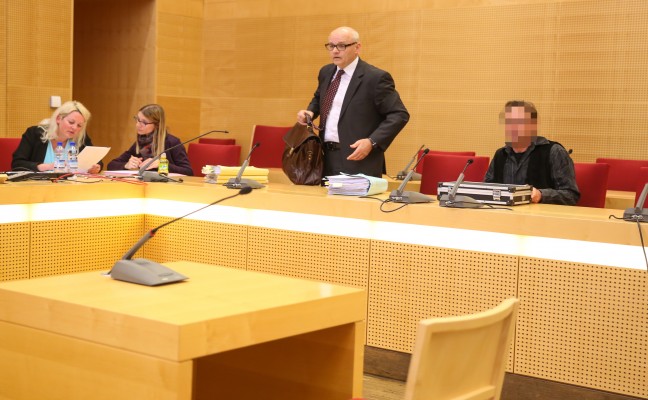 Prozess gegen Bundesheer-Unteroffizier am Landesgericht Wels fortgesetzt