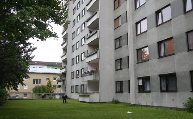 Vierjhriger Bub strzte vom Balkon zehn Meter in die Tiefe