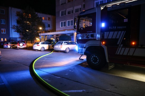 Feuerwehr bei Brandverdacht in Thalheim bei Wels im Einsatz