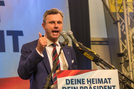 Wahlauftakt der FP mit Bundesprsidentschaftskandidat Norbert Hofer am Welser Volksfest