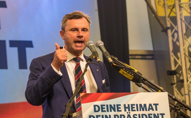 Wahlauftakt der FP mit Bundesprsidentschaftskandidat Norbert Hofer am Welser Volksfest