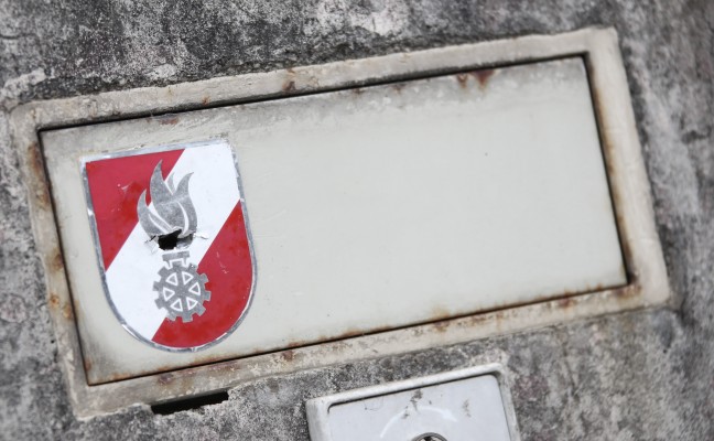 Schlsseltresore der Feuerwehr von unbekannten Ttern aufgebrochen