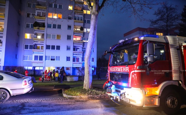 Starke Rauchentwicklung durch angebranntes Kochgut in Wels-Lichtenegg