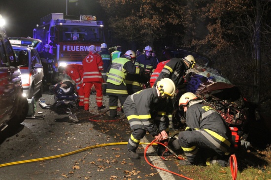Zwei Schwerverletzte bei Verkehrsunfall in Edt bei Lambach