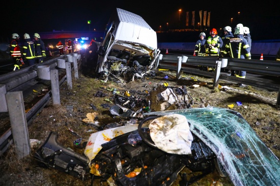 Tdlicher Verkehrsunfall auf der Innkreisautobahn bei Sattledt