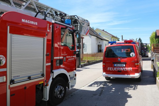 berschallknall lst Einsatz der Feuerwehr in Wels-Lichtenegg aus