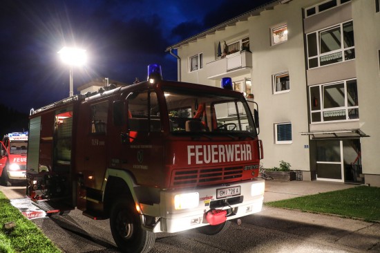 Drei Feuerwehren bei Brand in einer Wohnung in Scharnstein im Einsatz