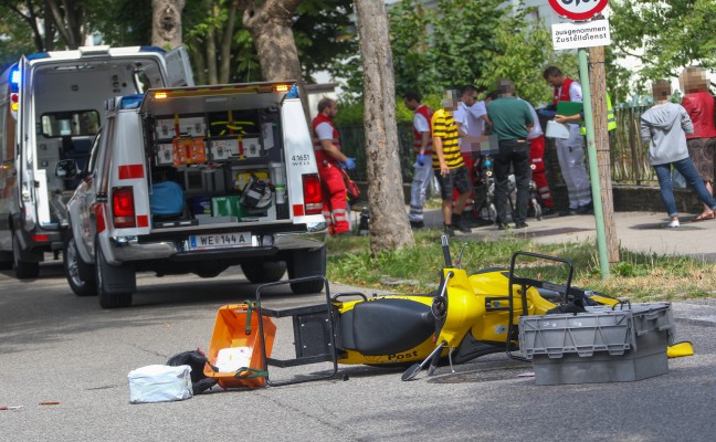 Lenkerin eines Elektrorollers kollidierte in Wels-Innenstadt mit Auto