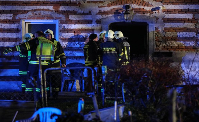 Drei Feuerwehren bei Kchenbrand in landwirtschaftlichem Objekt in Kematen an der Krems im Einsatz